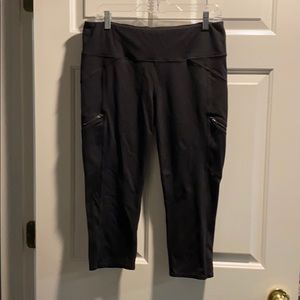 Athleta Capri Length Leggings